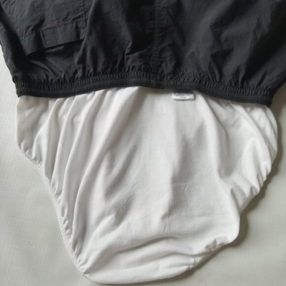 Vintage 1994 Nike Black Brief Lined Nylon Drawstring Activewear Shorts Size XL - Picture 4 of 12